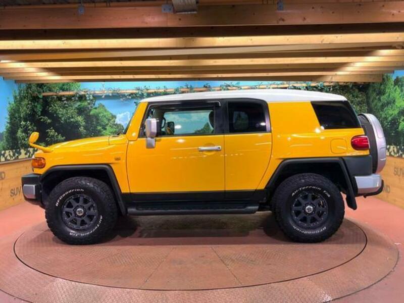 FJ CRUISER
