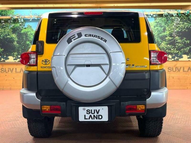 FJ CRUISER