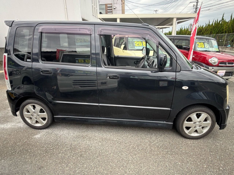 WAGON R