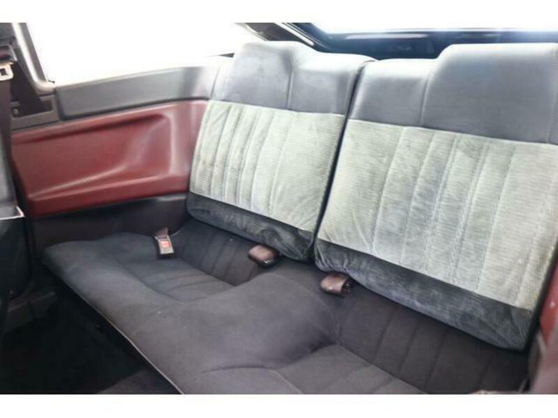 COROLLA LEVIN
