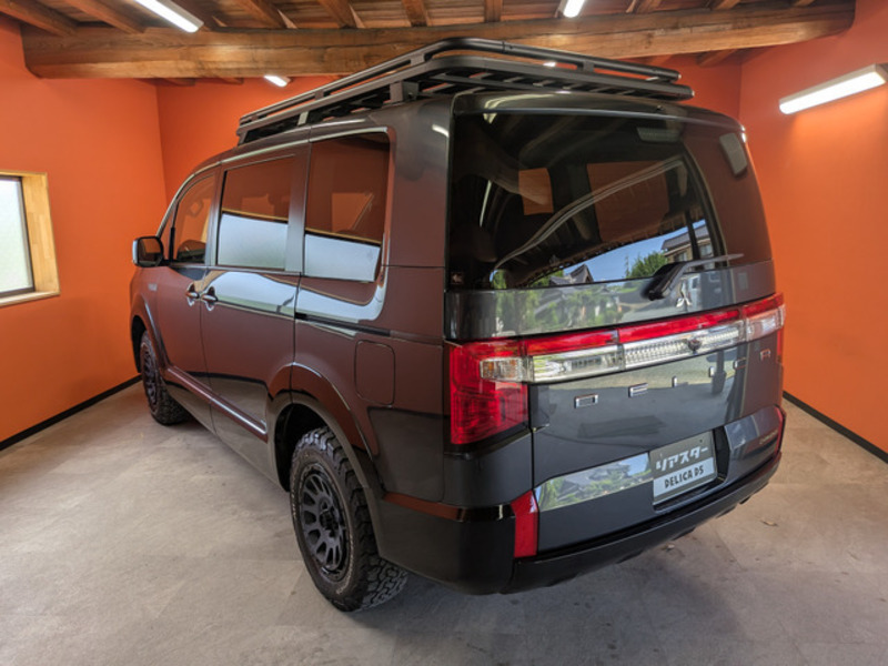 DELICA D5