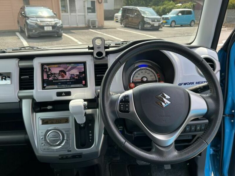 HUSTLER
