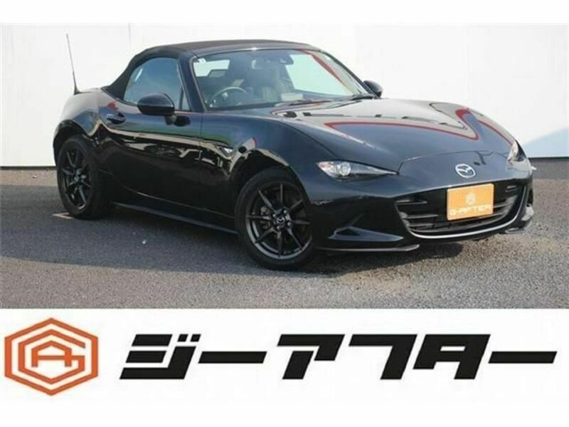 ROADSTER-0