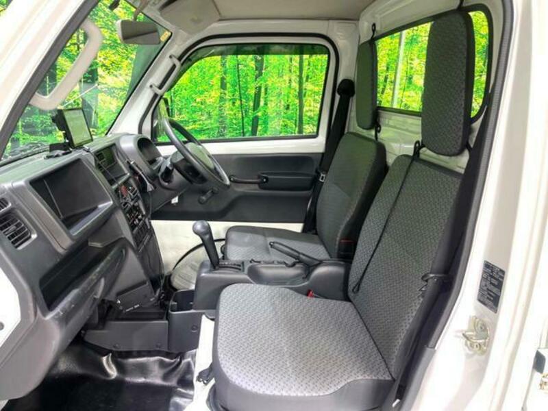 MINICAB TRUCK