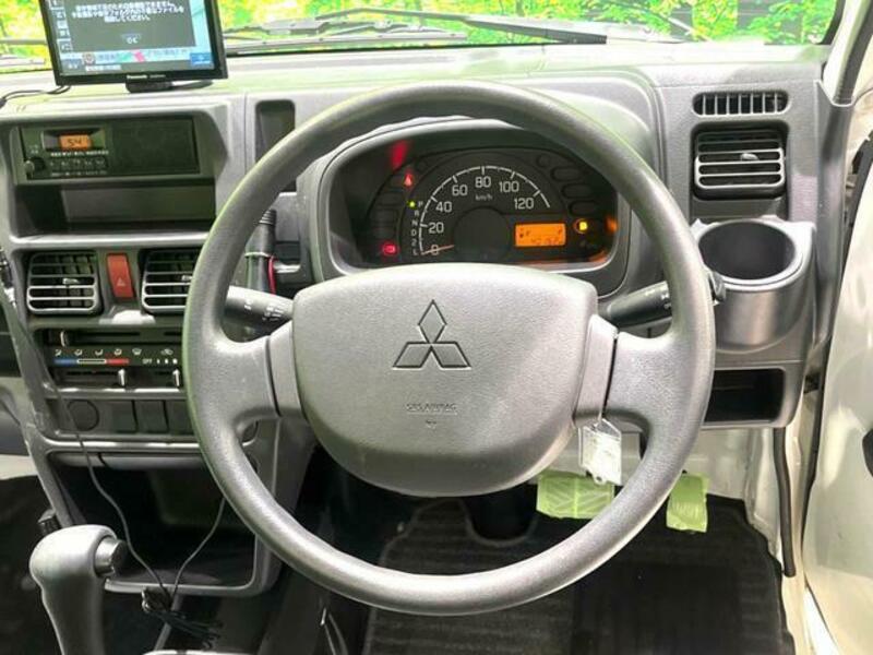 MINICAB TRUCK