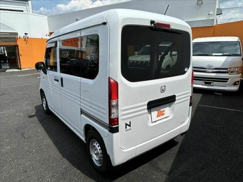 N-VAN