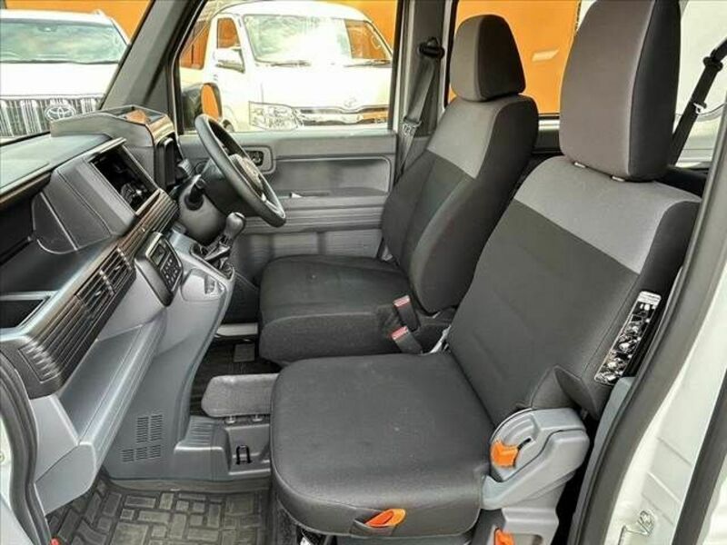 N-VAN