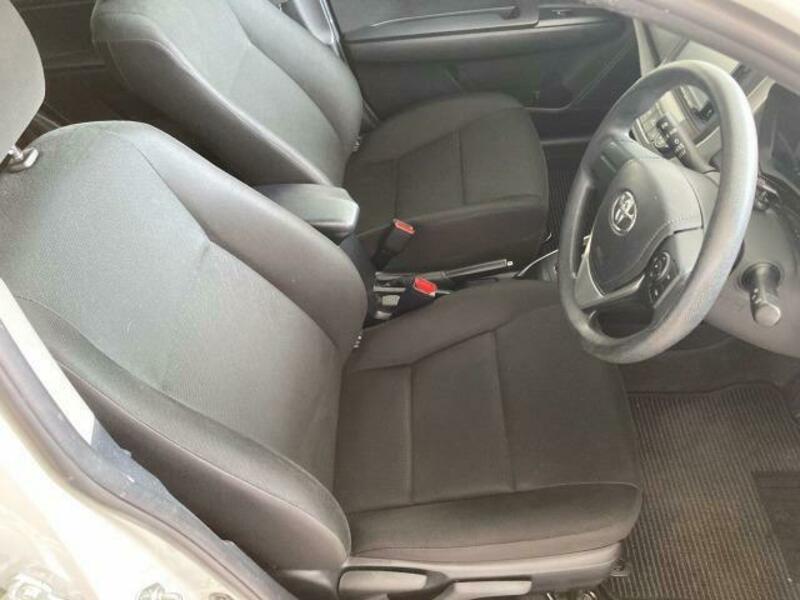 COROLLA FIELDER