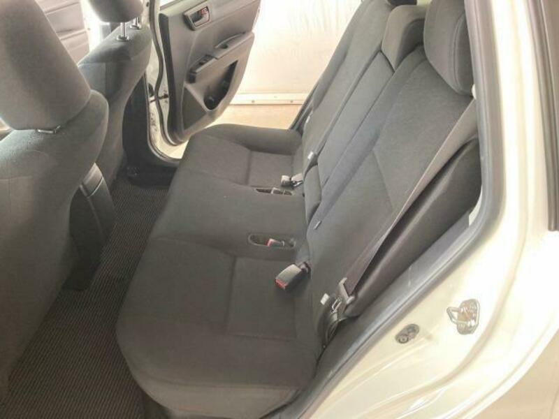 COROLLA FIELDER