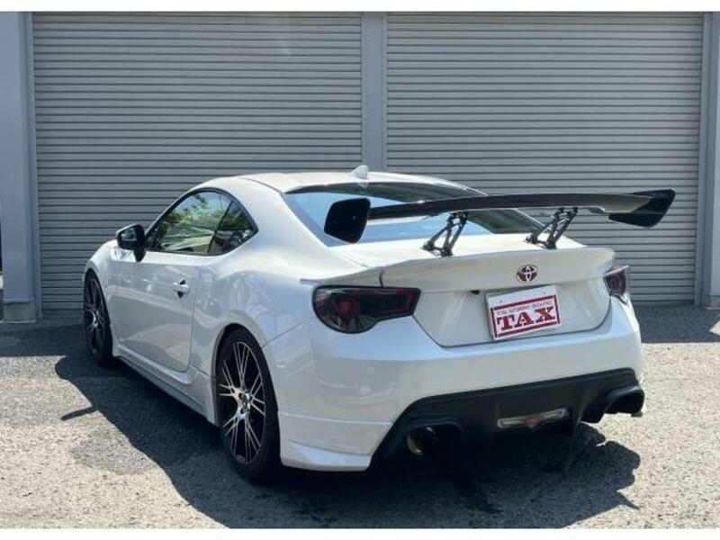 86