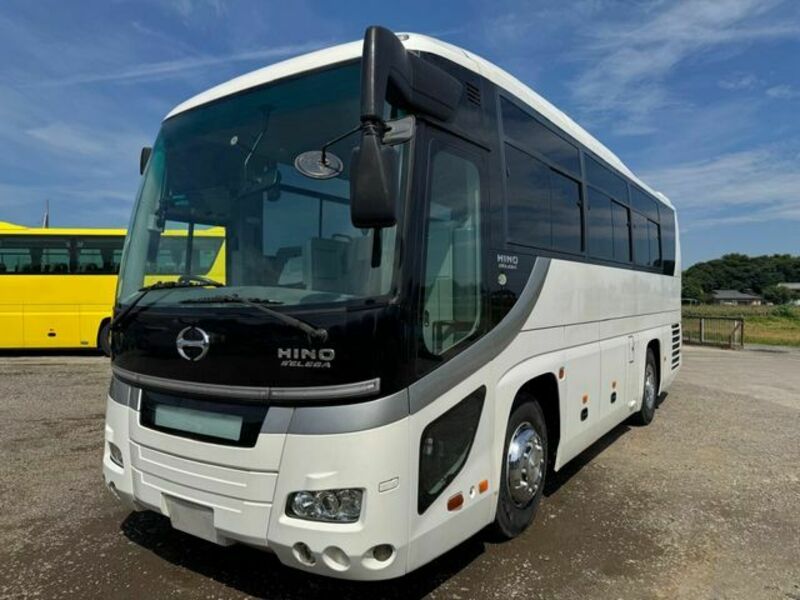 HINO S'elega