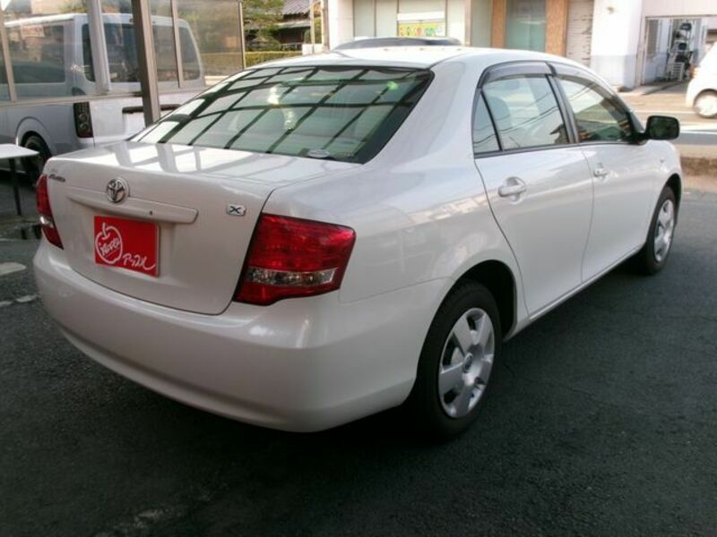 COROLLA AXIO