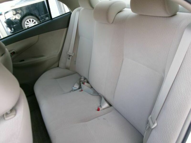 COROLLA AXIO
