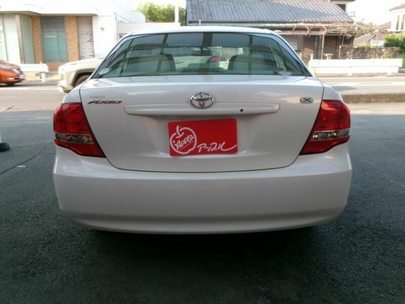 COROLLA AXIO