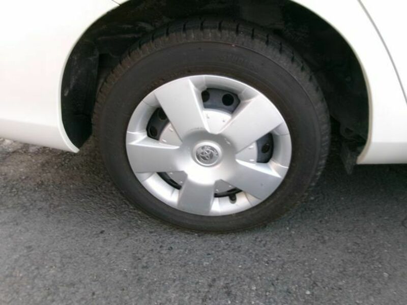 COROLLA AXIO