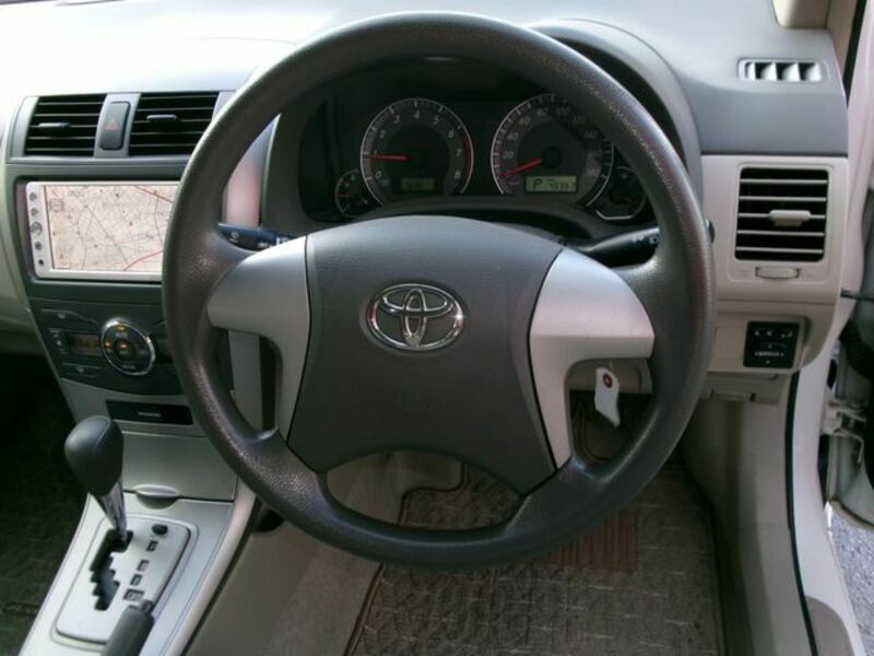 COROLLA AXIO