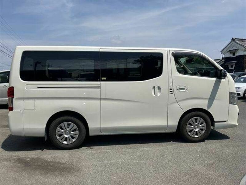 NV350 CARAVAN