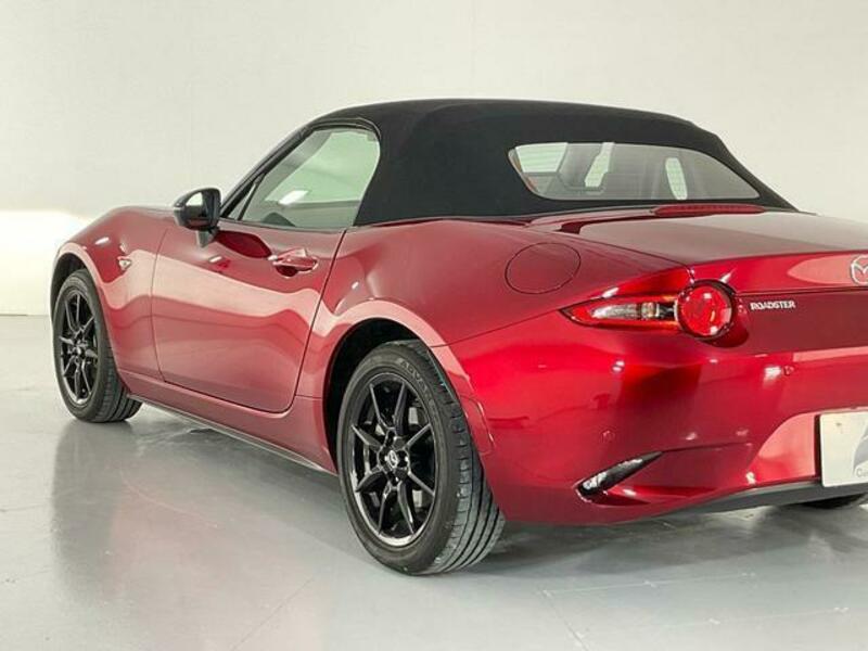 ROADSTER