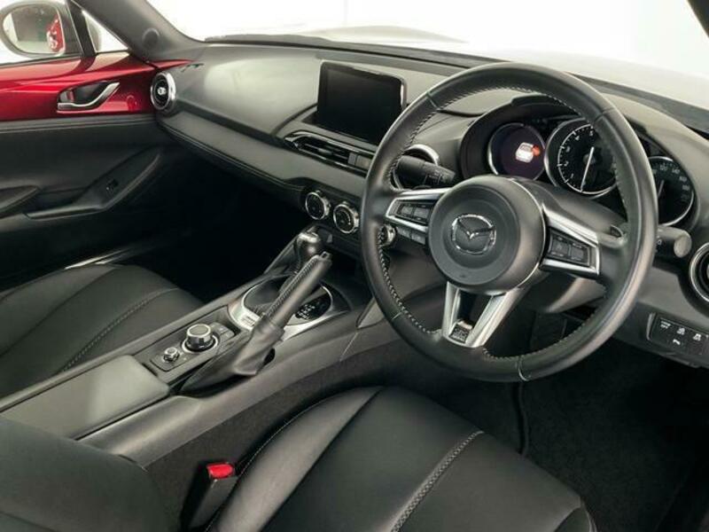 ROADSTER