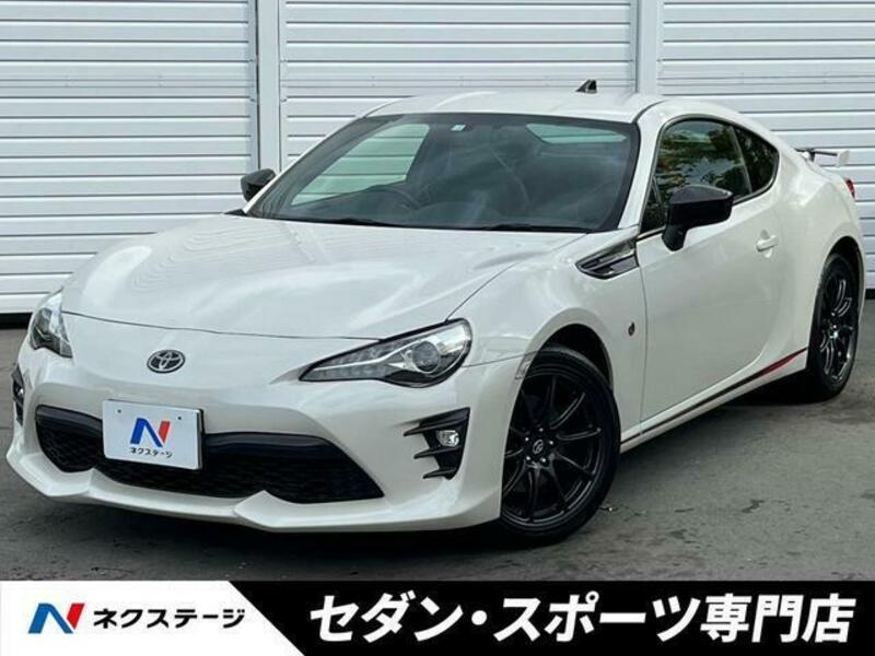 TOYOTA 86