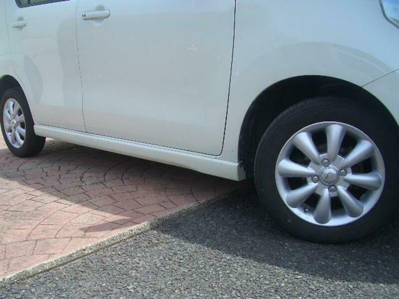 WAGON R
