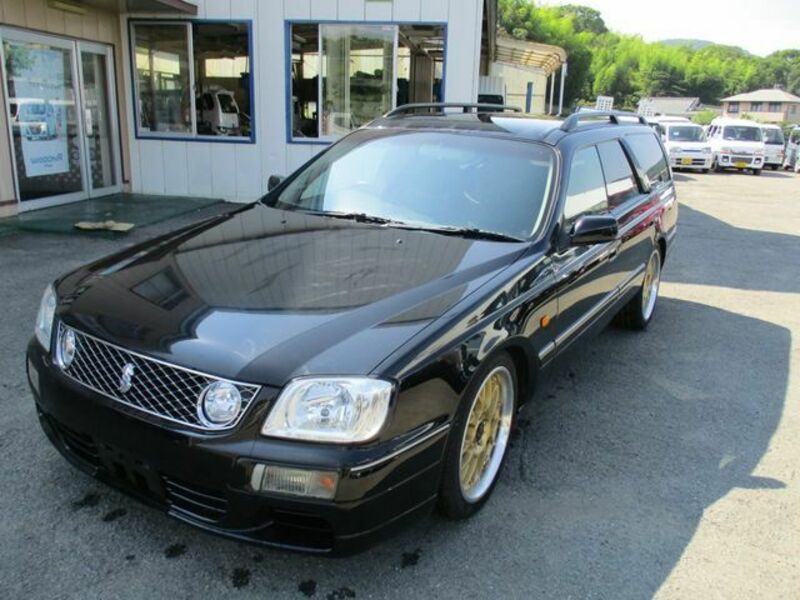 NISSAN STAGEA