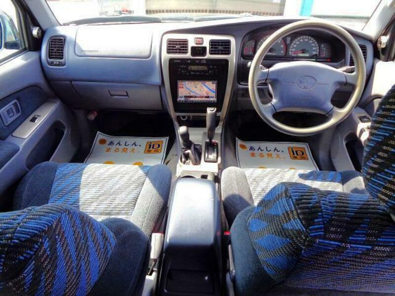 HILUX SURF