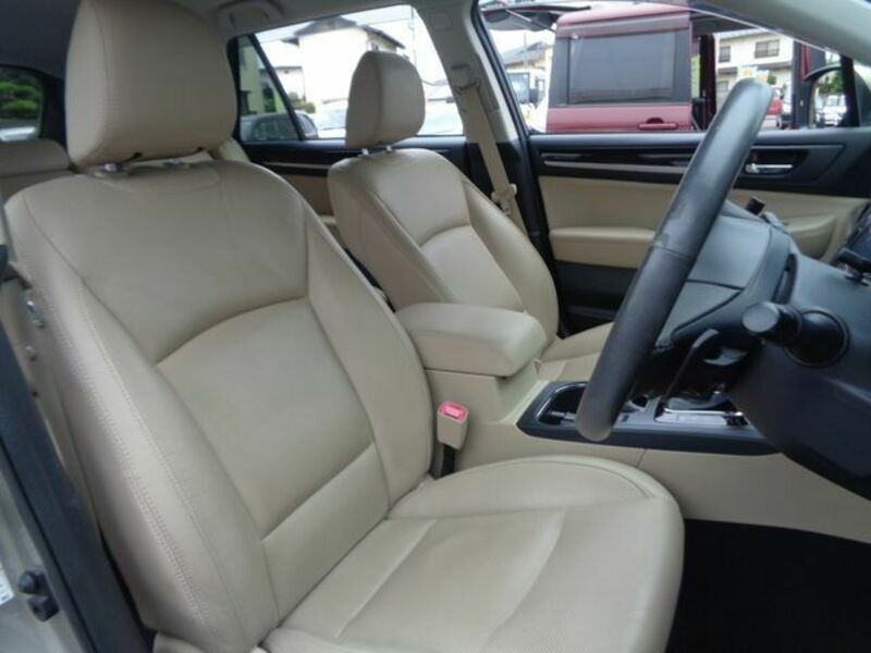 LEGACY OUTBACK