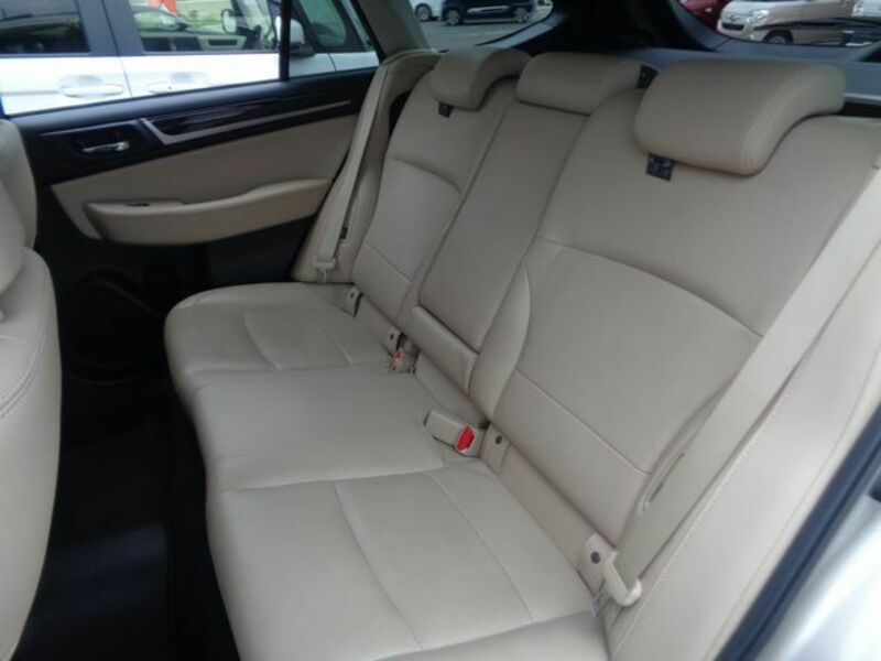 LEGACY OUTBACK