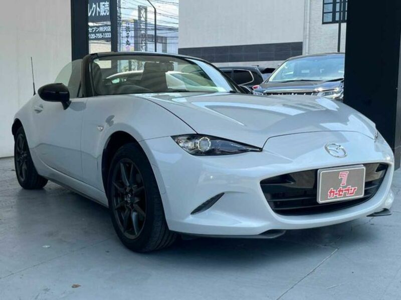 ROADSTER