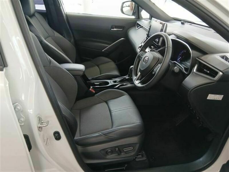 COROLLA CROSS