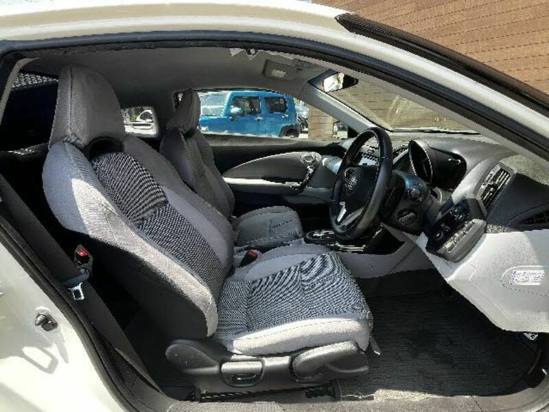 CR-Z