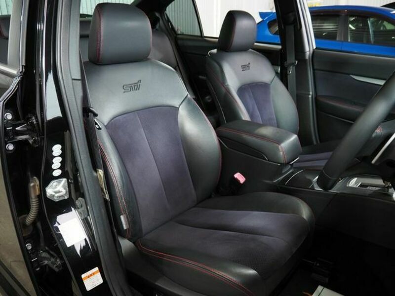 LEGACY B4
