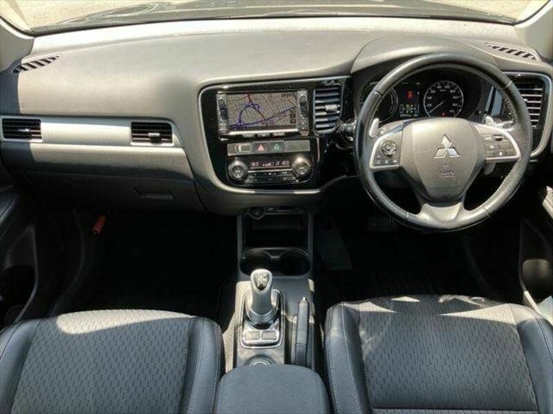 OUTLANDER PHEV