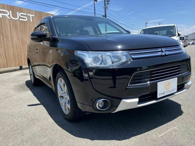 OUTLANDER PHEV