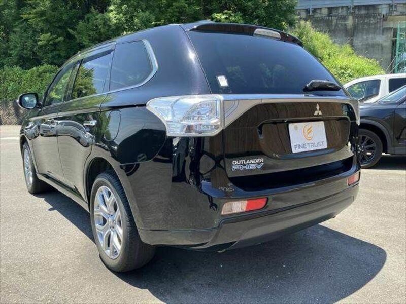 OUTLANDER PHEV