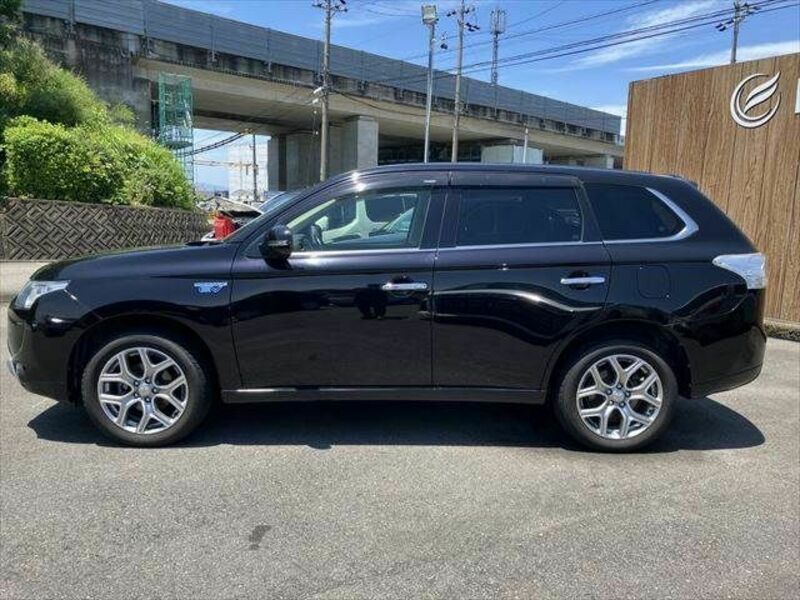 OUTLANDER PHEV
