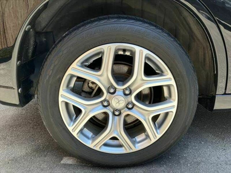 OUTLANDER PHEV