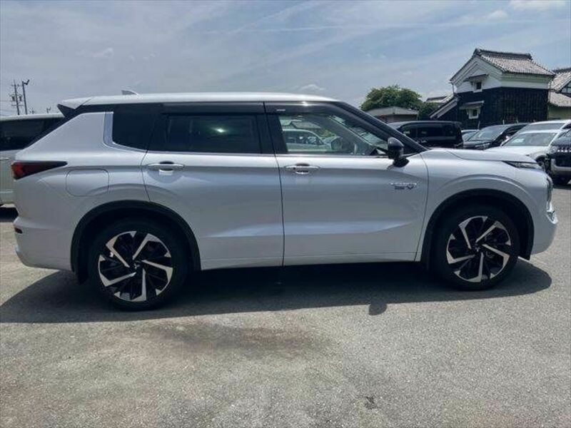 OUTLANDER PHEV