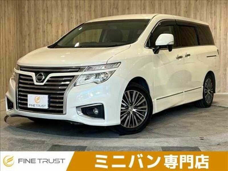NISSAN ELGRAND