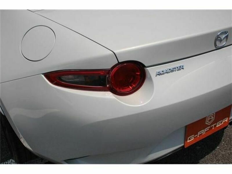 ROADSTER
