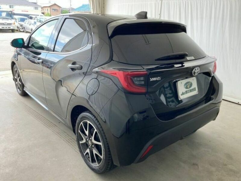 YARIS