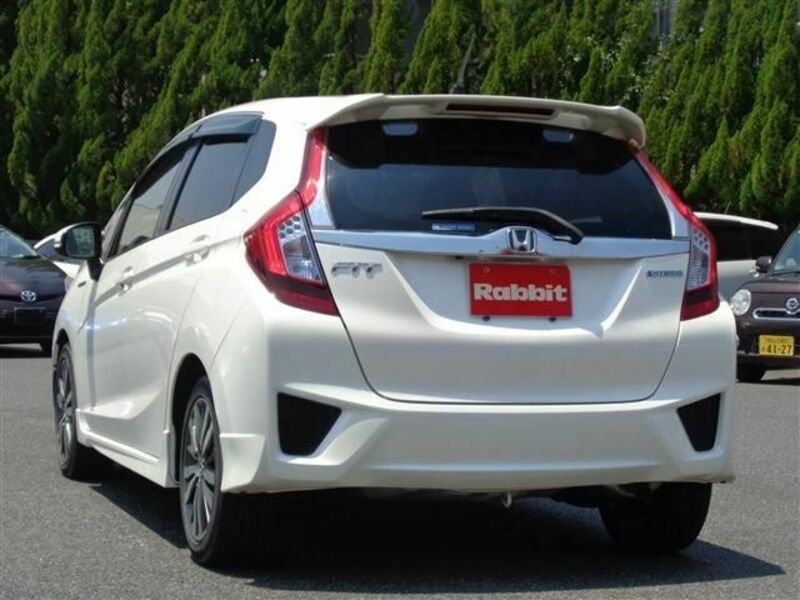 FIT HYBRID