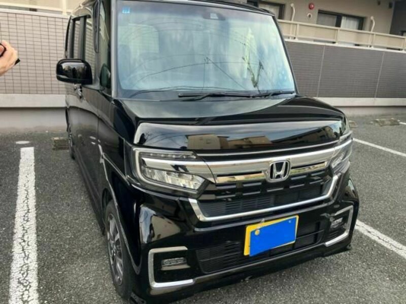 HONDA N BOX CUSTOM