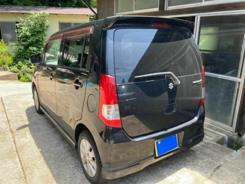 WAGON R