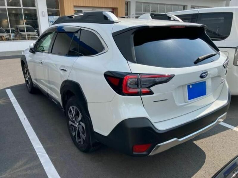 LEGACY OUTBACK