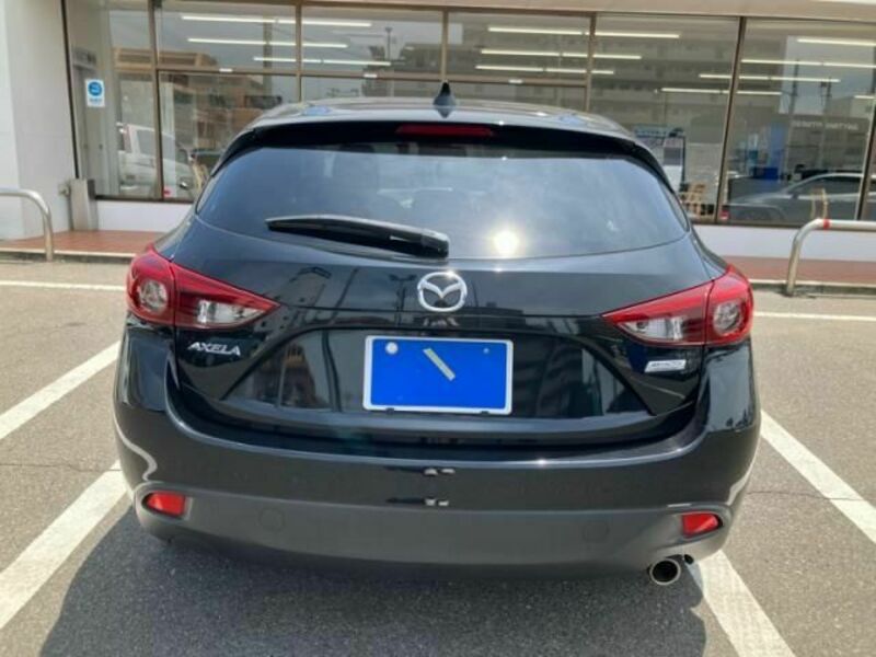 AXELA SPORTS