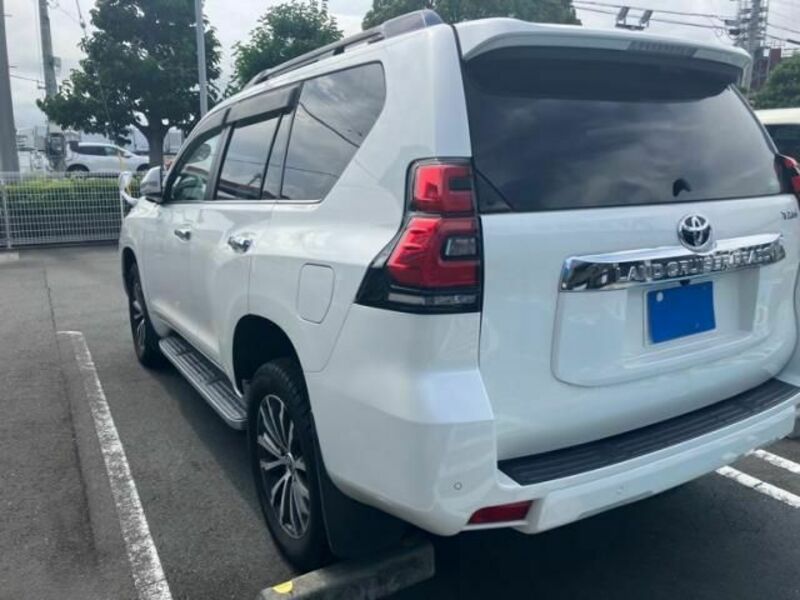 LAND CRUISER PRADO