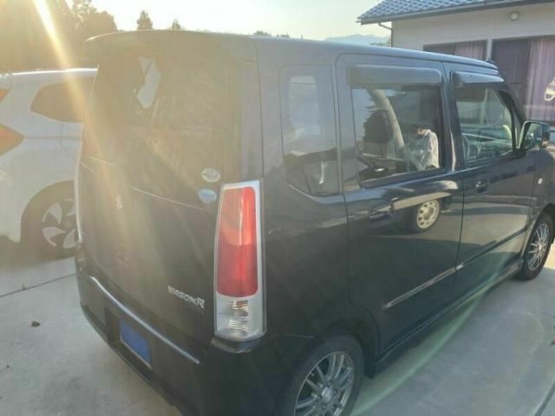 WAGON R