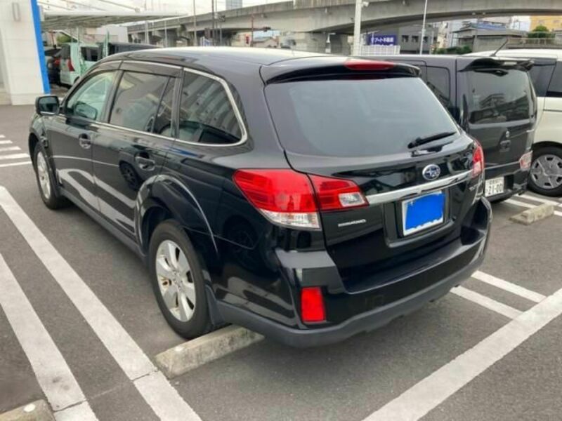 LEGACY OUTBACK